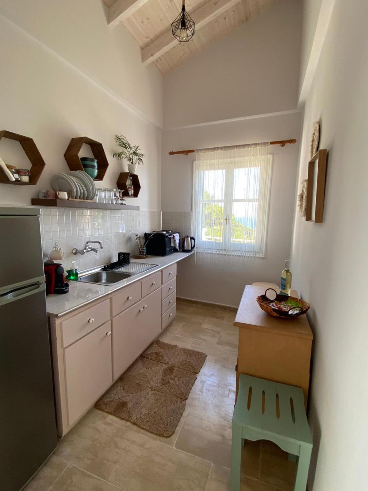 Vicky'S Panoramic View Apartments Пелекас Экстерьер фото